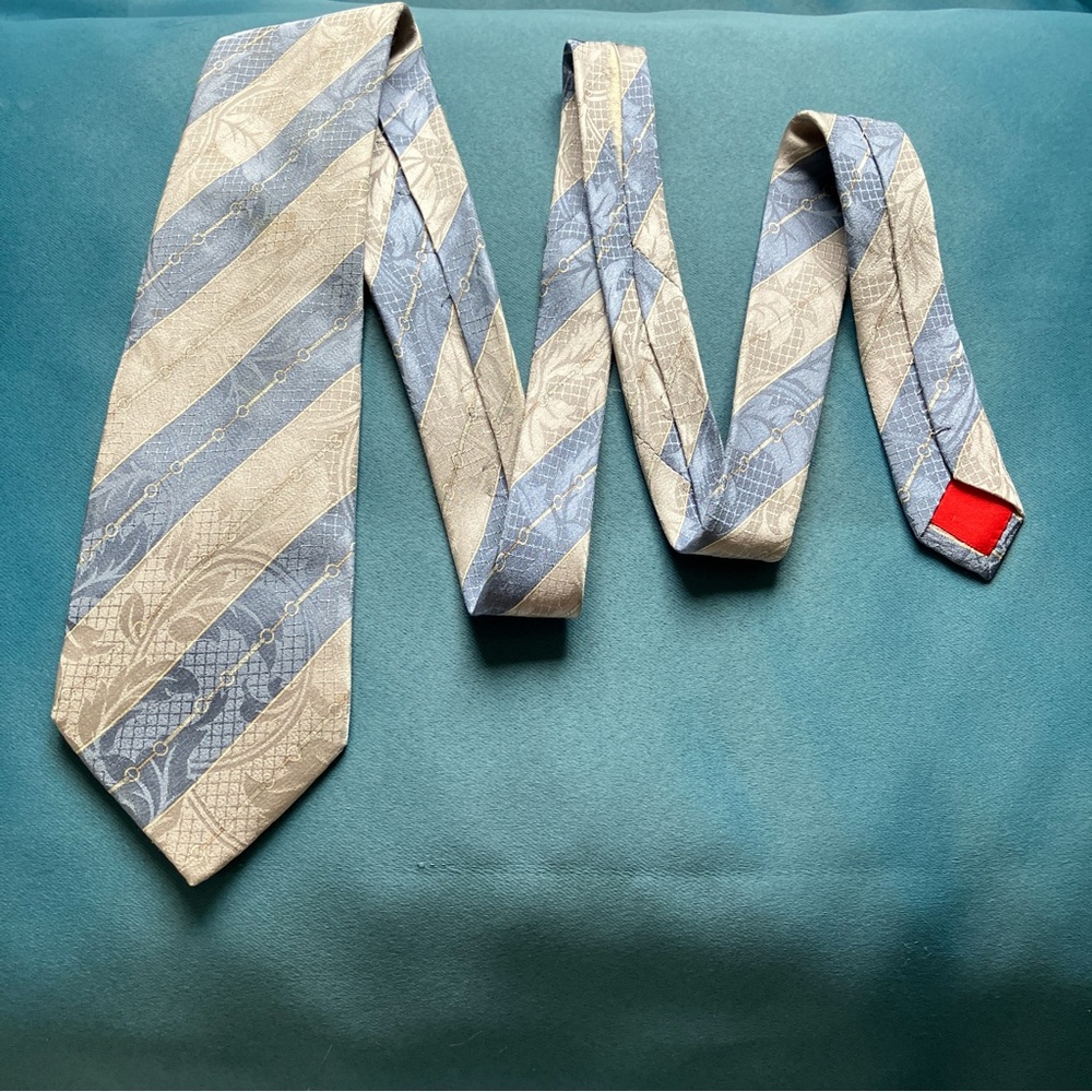 Vintage Silk Tie Striped Pattern Silver Baby Blue Luxury